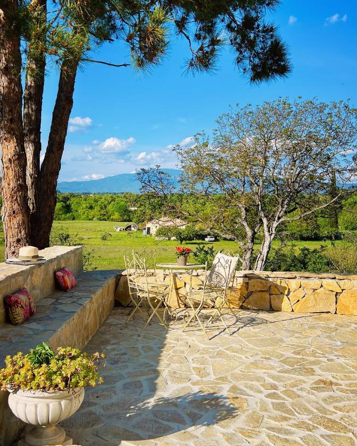 Domaine De La Brave Panzió Pernes-les-Fontaines Kültér fotó